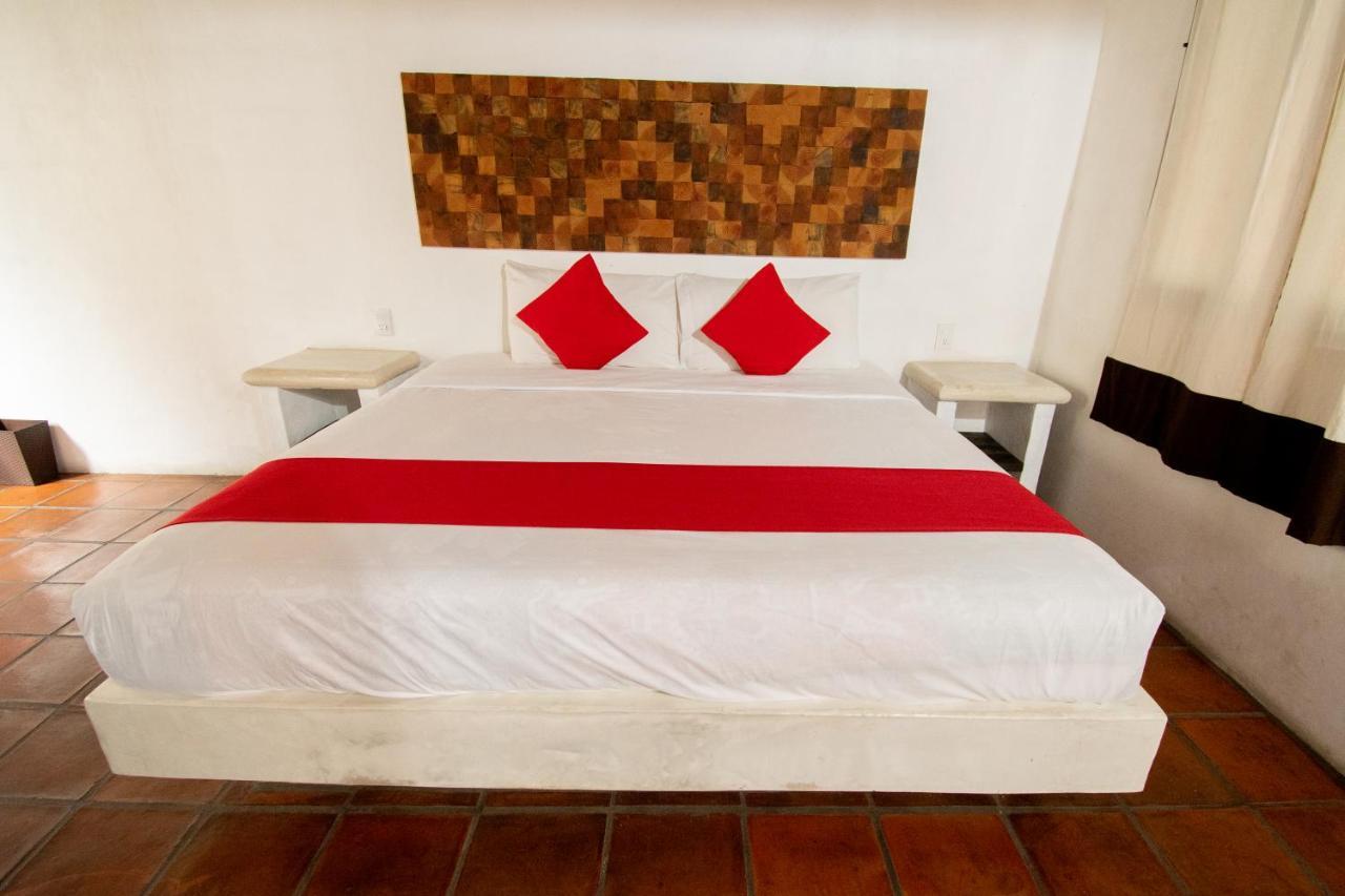 Hotel Marmil Малиналко Екстериор снимка