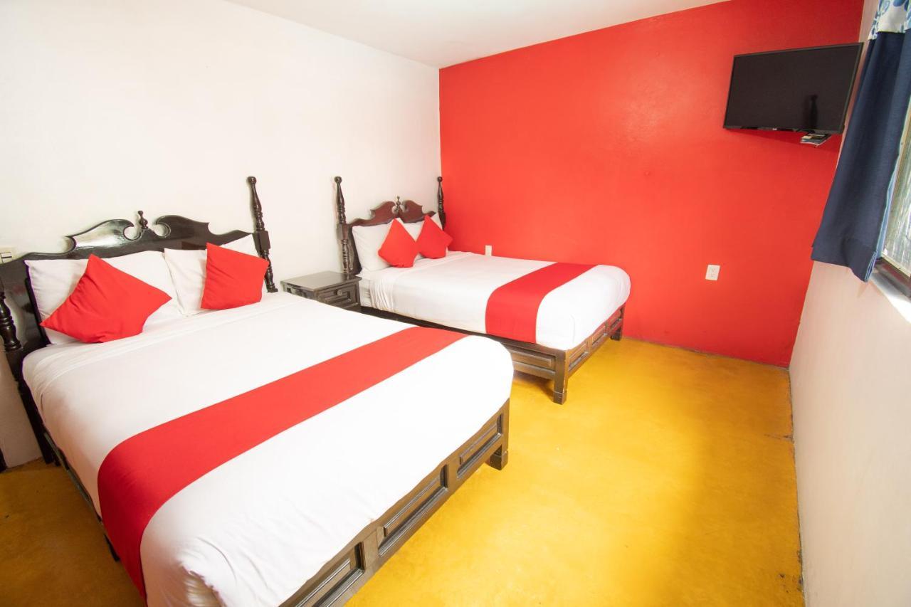 Hotel Marmil Малиналко Екстериор снимка